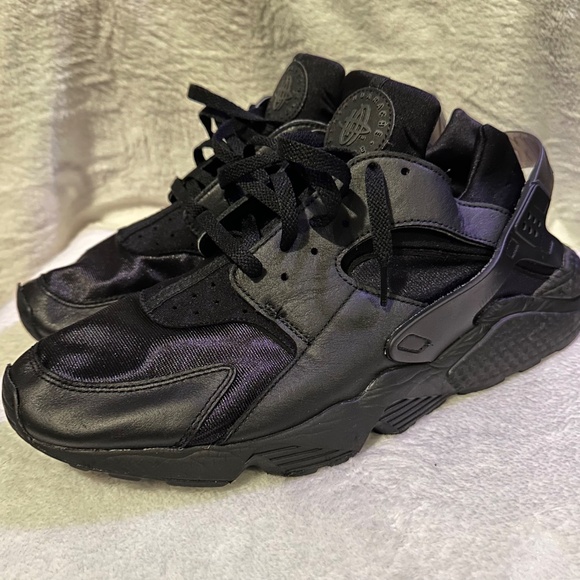 Nike Huarache - Black, Sz.15 - Picture 2 of 4